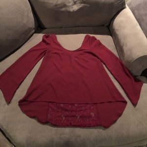 Maroon lacy long sleeve top